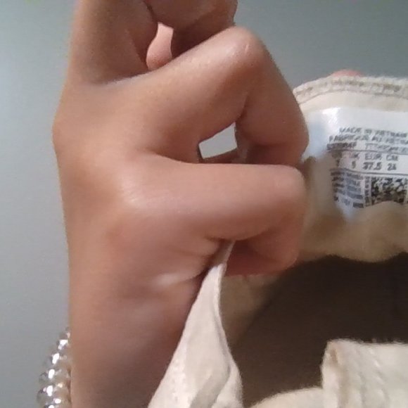 converse white womans shoes - Picture 3 of 5